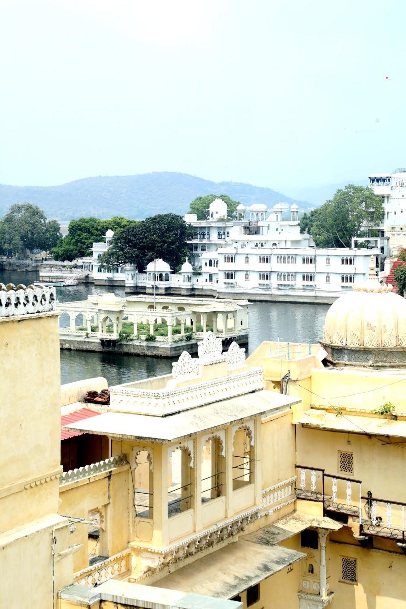 The Mama Hotel - Rooms And Dormitory Udaipur Exterior foto